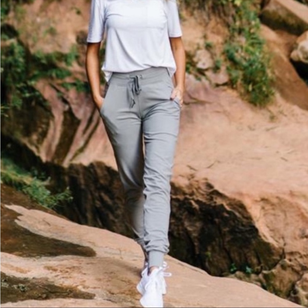 Grey Zyia joggers size small